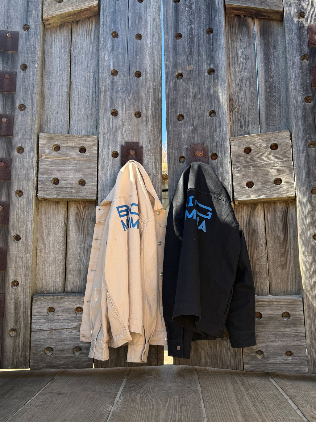 CHAQUETA BASIC BEIGE