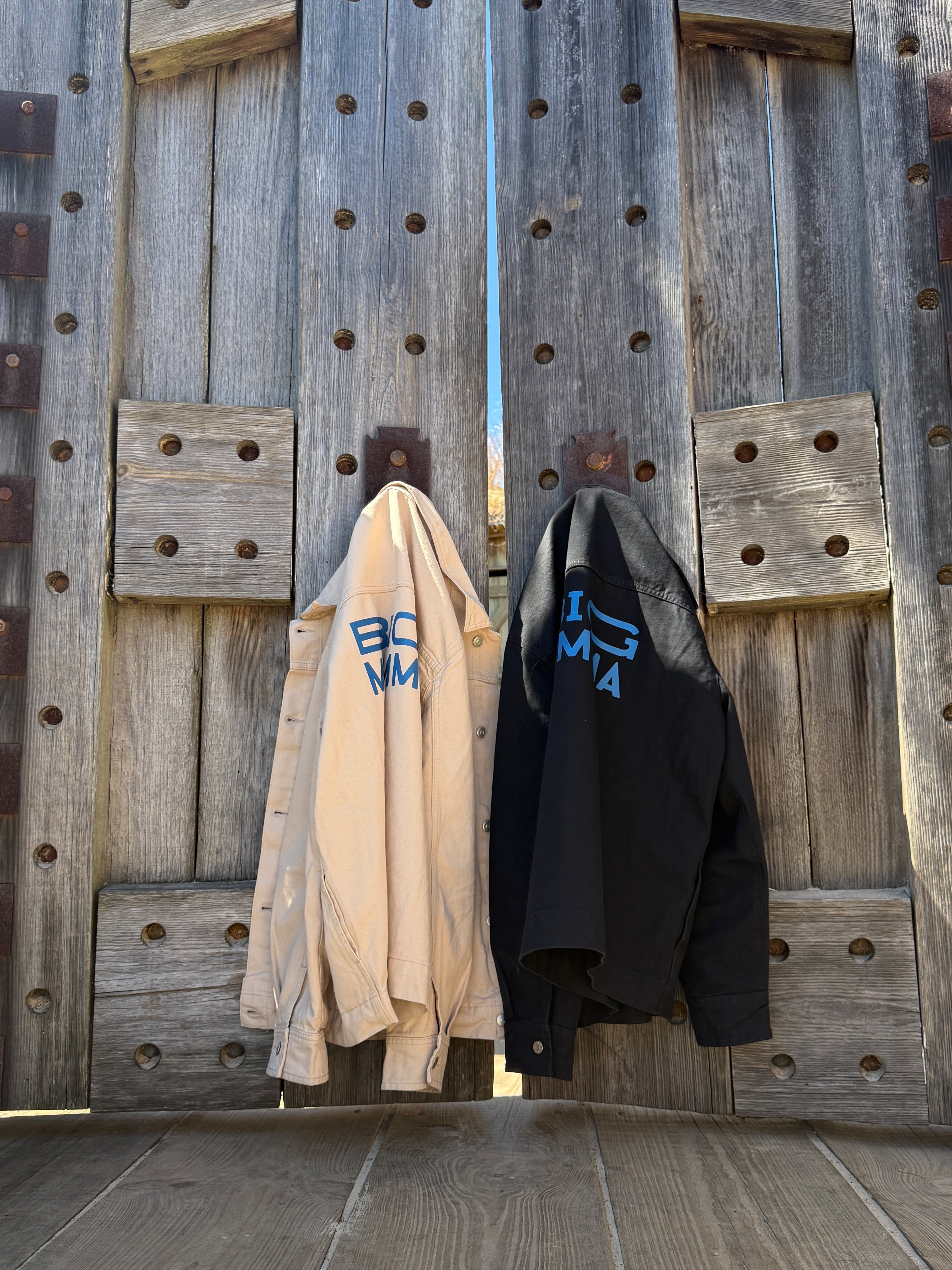 CHAQUETA BASIC BEIGE